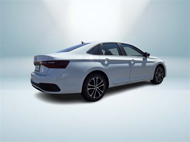 2025 Volkswagen Jetta 1.5T Sport photo 4