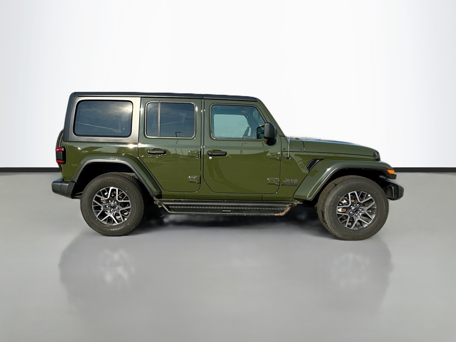 2021 Jeep Wrangler Unlimited Anniversary Edition photo 4