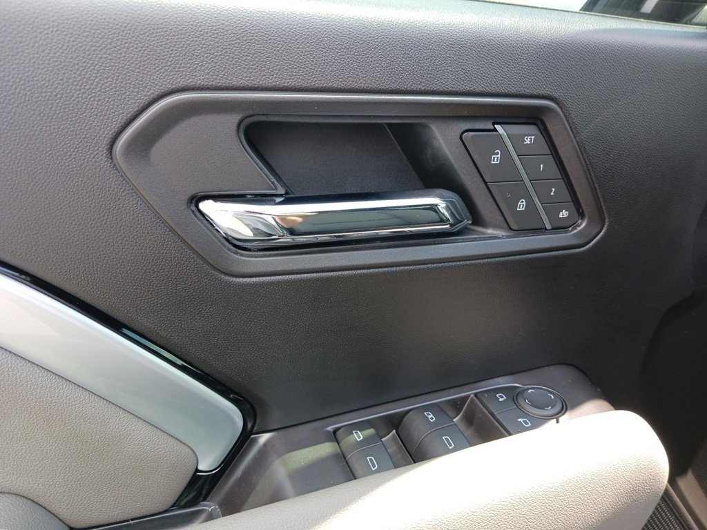2025 Chevrolet Colorado ZR2 photo 12