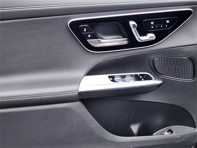 2024 Mercedes Benz GLC 300 Coupe photo 8