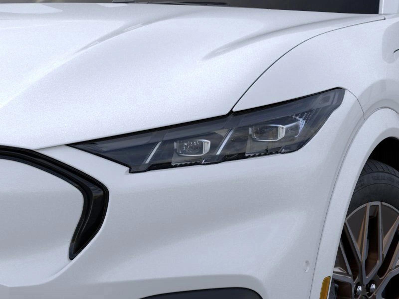 2025 Ford Mustang Mach-E Premium photo 16