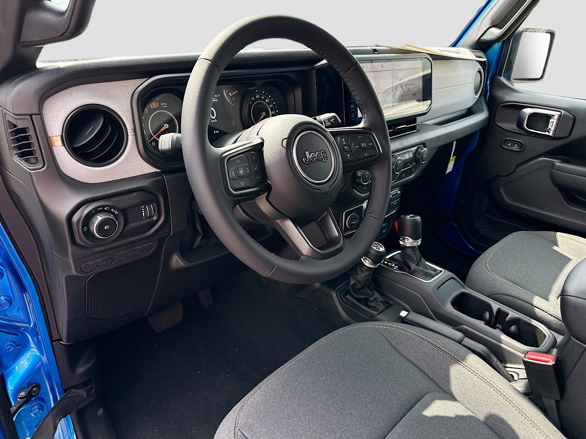 2025 Jeep Wrangler Willys photo 6