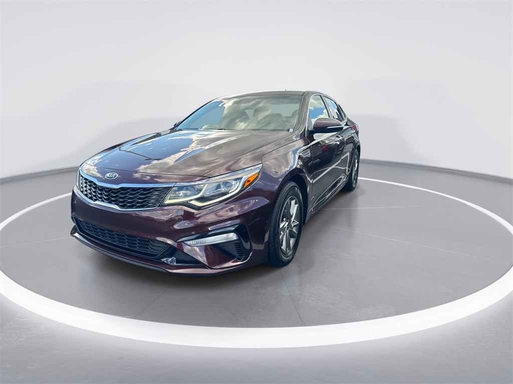 2019 Kia Optima LX photo 4