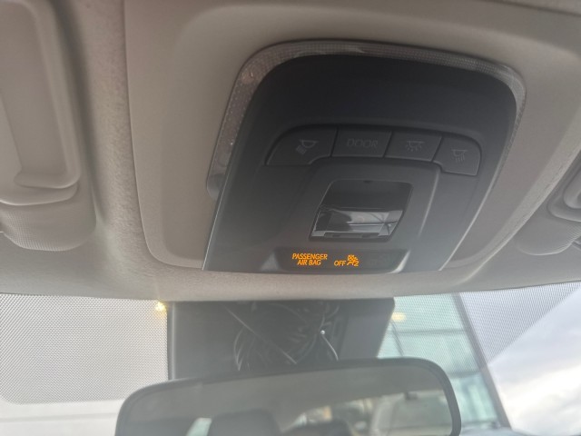 Used 2023  Toyota LE image 18