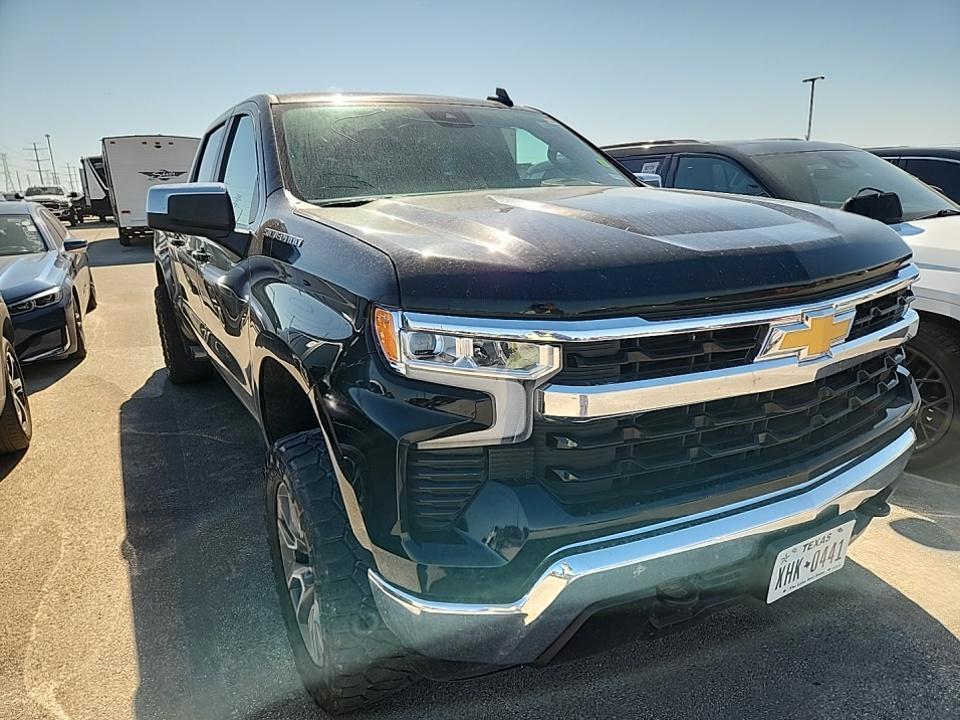2023 Chevrolet Silverado 1500 LT photo 2