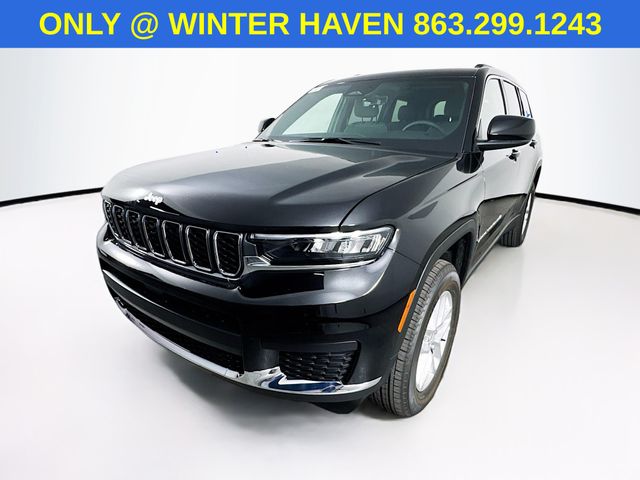 2025 Jeep Grand Cherokee Laredo X photo 3