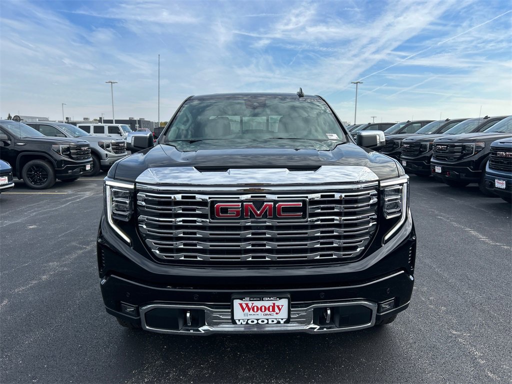 2026 GMC SIERRA - Image 2