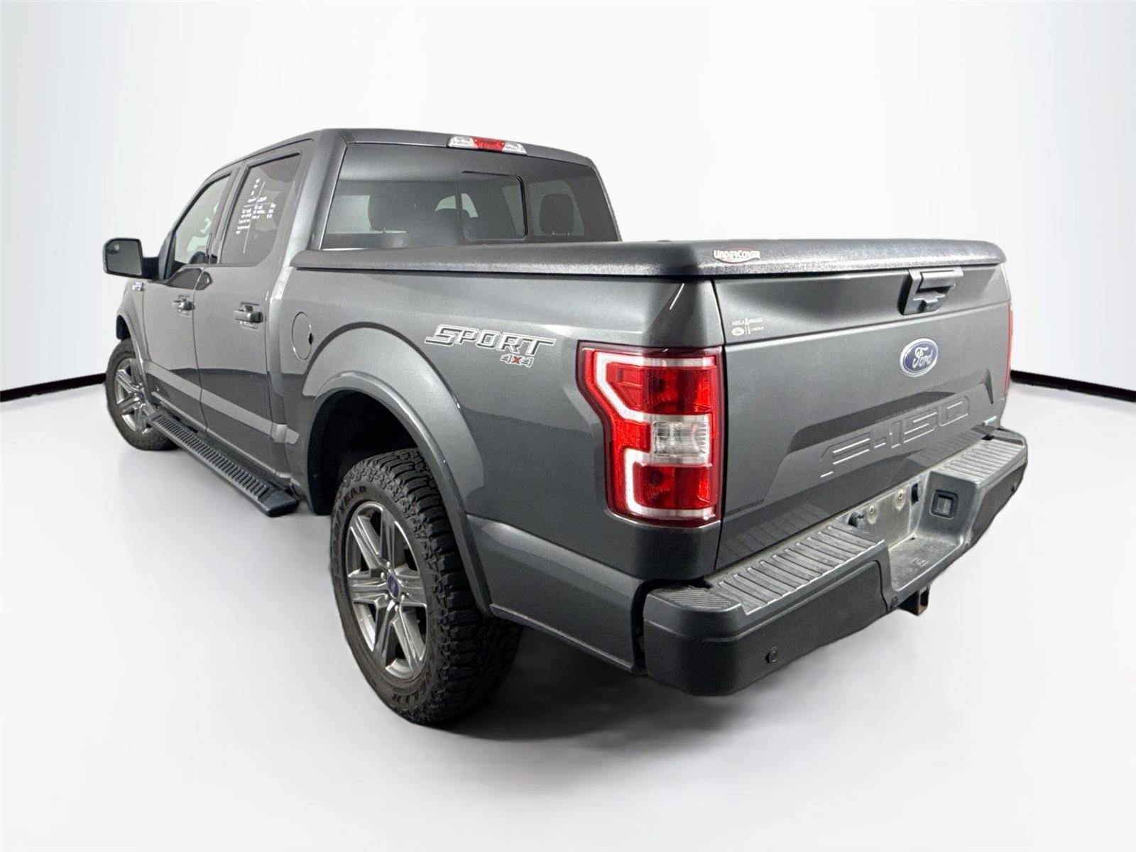 2020 Ford F-150 XLT photo 4