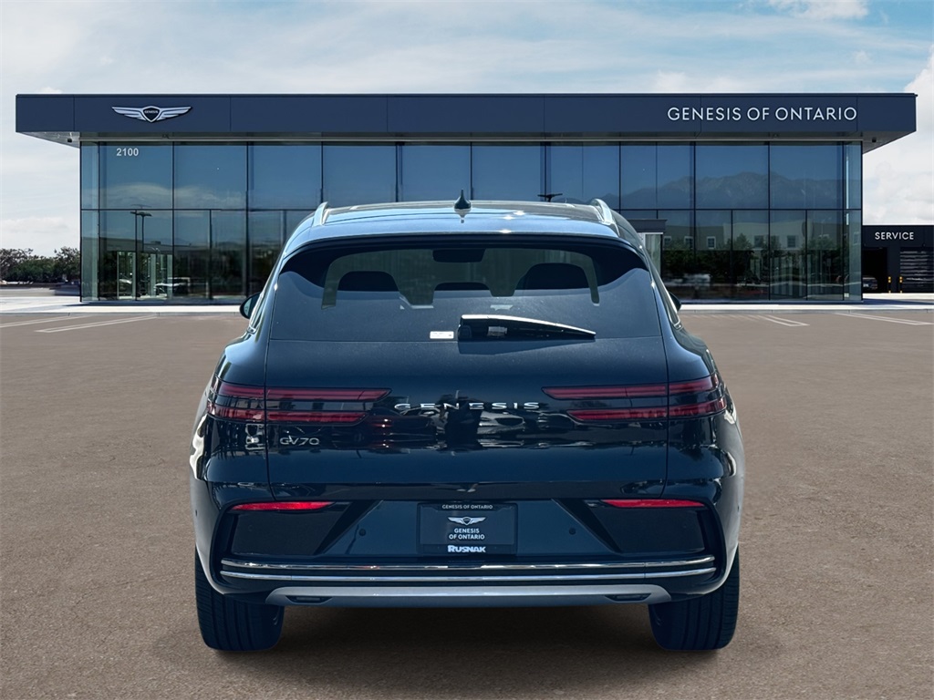 2026 Genesis Electrified GV70 Advanced photo 6