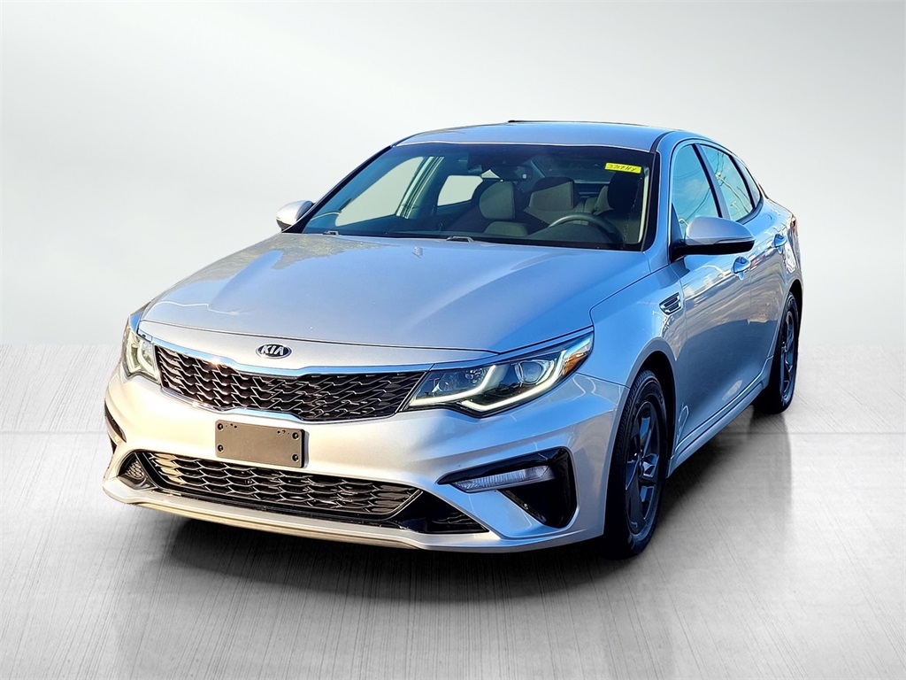 2019 Kia Optima LX photo 9