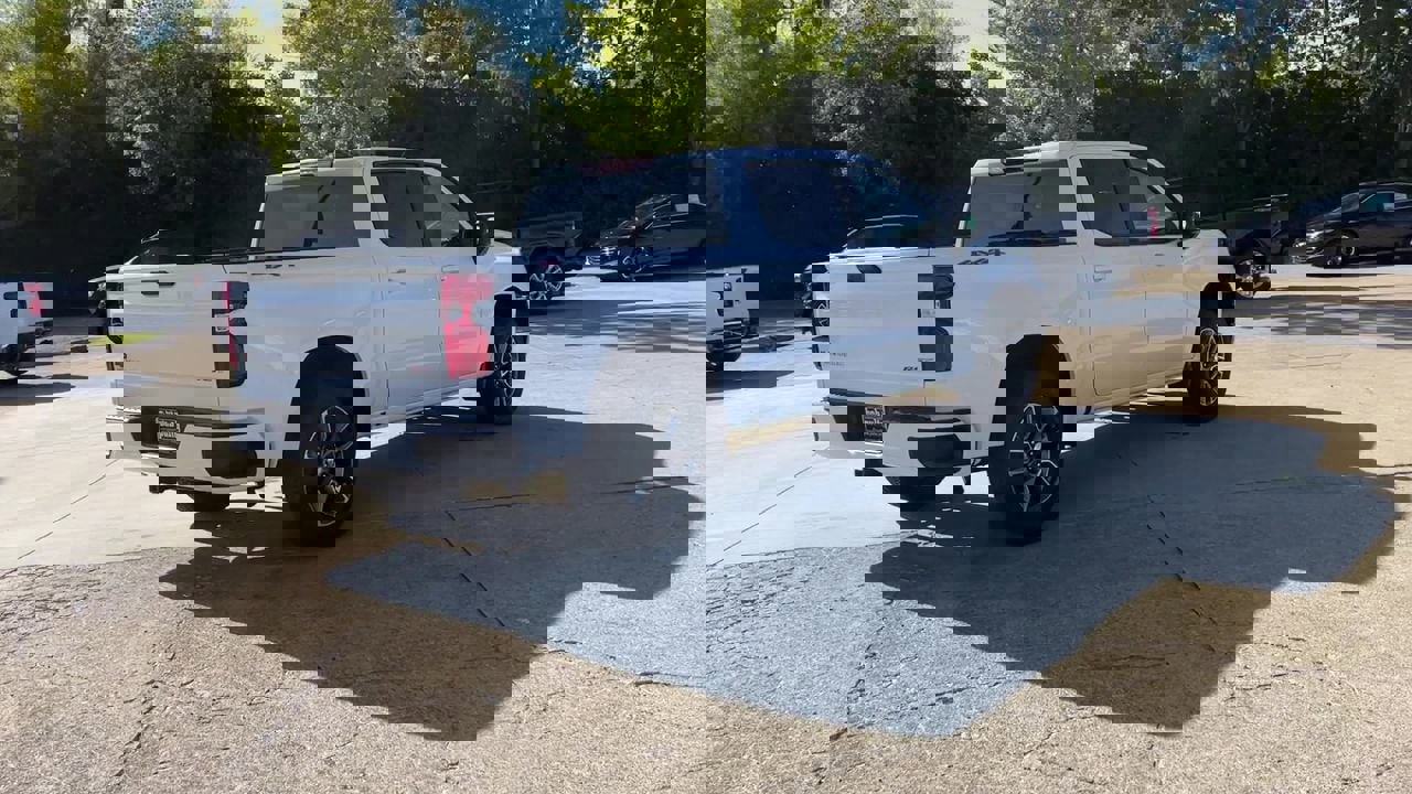 2022 Chevrolet Silverado 1500 RST photo 9