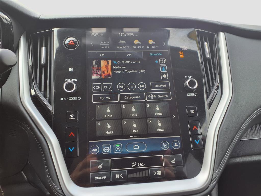 2025 Subaru Outback Premium photo 17