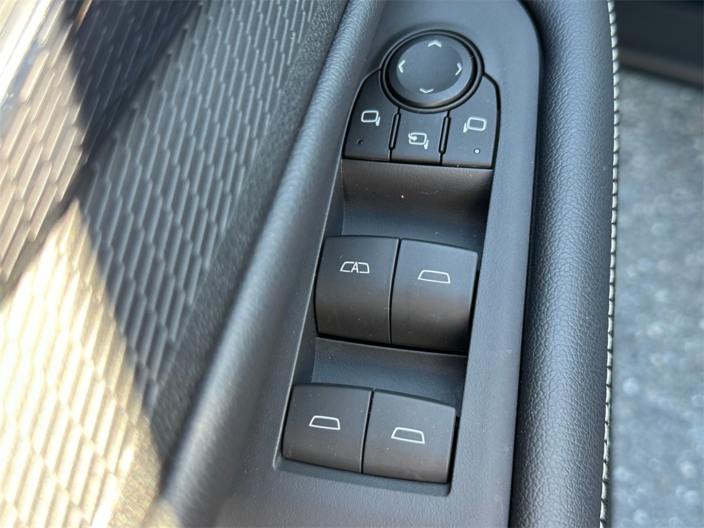 2024 Chevrolet Blazer EV photo 22