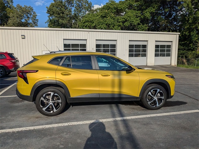 2024 Chevrolet Trax photo 4