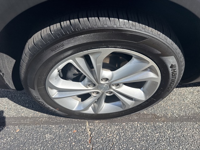 2023 Buick Encore GX Preferred photo 5