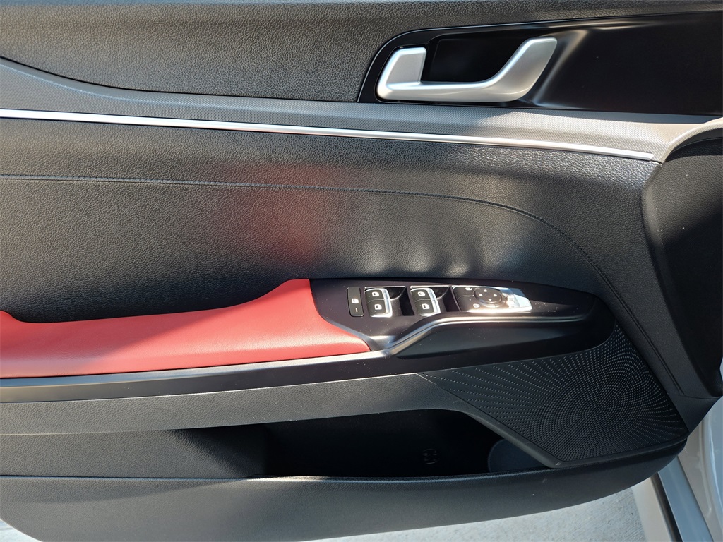 2024 Kia K5 GT-Line photo 29