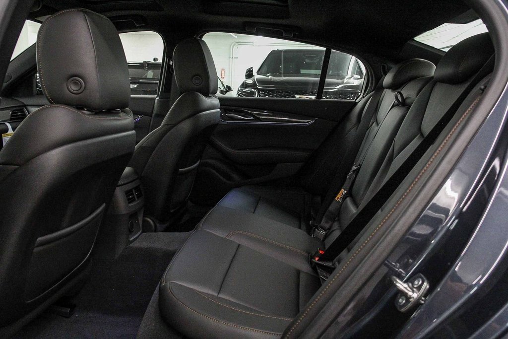 2026 Cadillac CT5 V photo 17