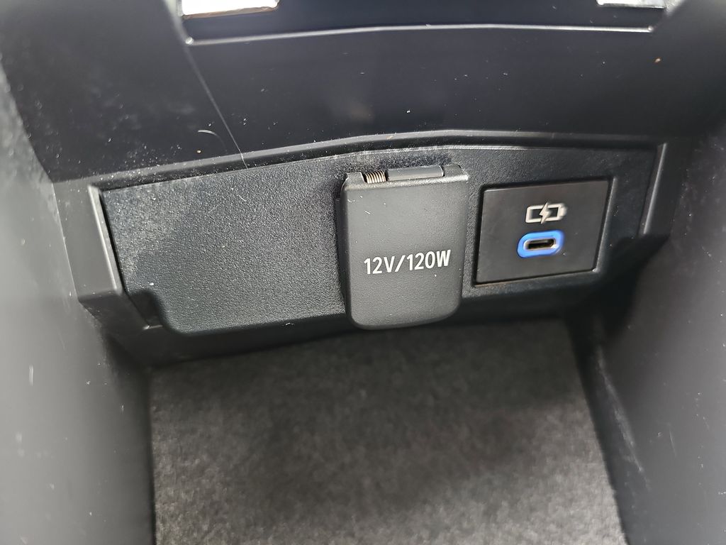 2022 Toyota Corolla Hybrid LE photo 22