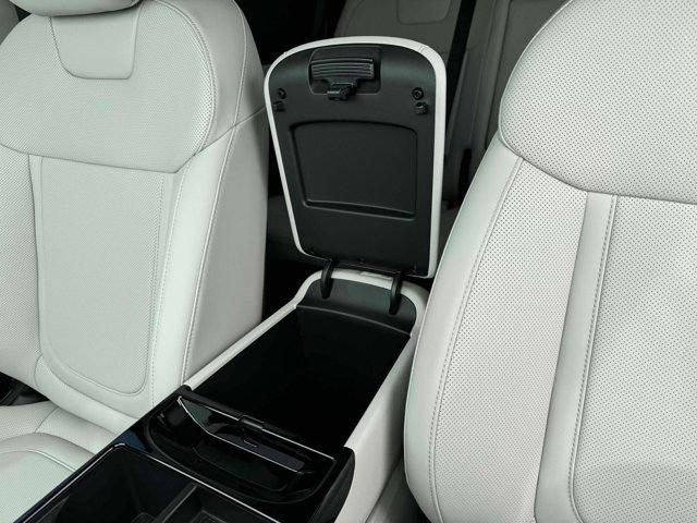 2025 Hyundai Tucson Hybrid SEL Convenience photo 17