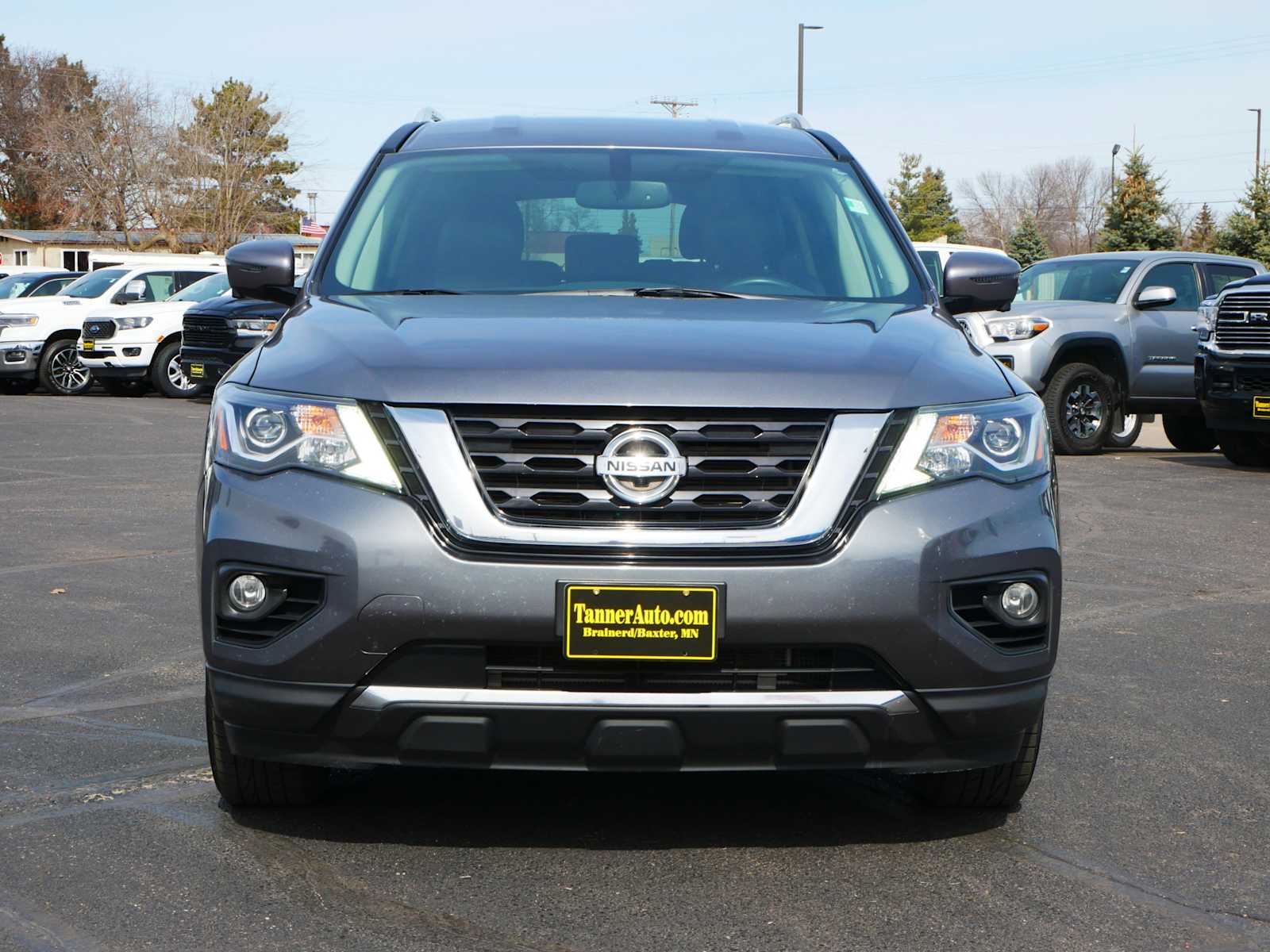 2020 Nissan Pathfinder SL photo 8