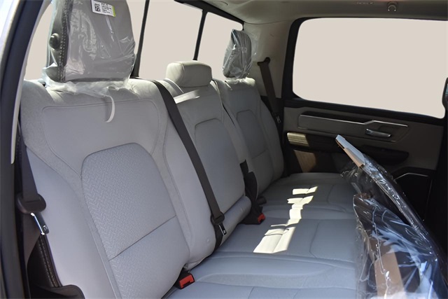 2026 Ram 1500 Laramie photo 16
