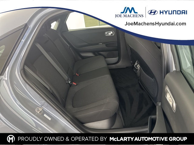 2024 Hyundai Ioniq 6 SE photo 11
