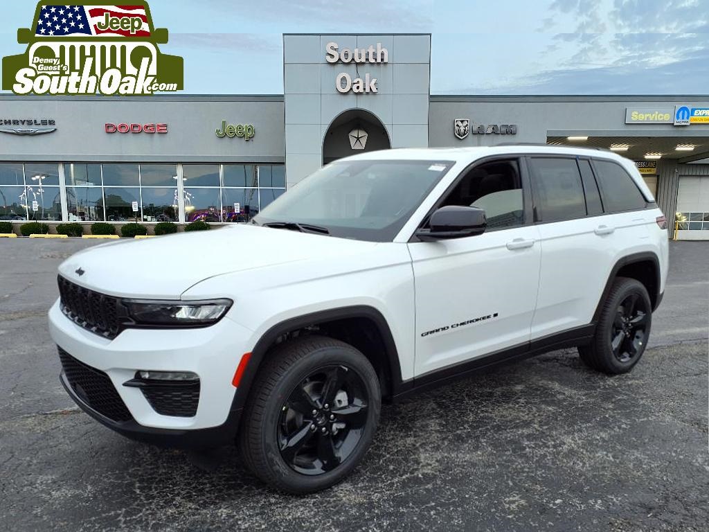 2025 Jeep Grand Cherokee Limited photo 2