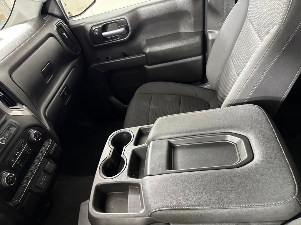 2021 Chevrolet Silverado 1500 Custom photo 15