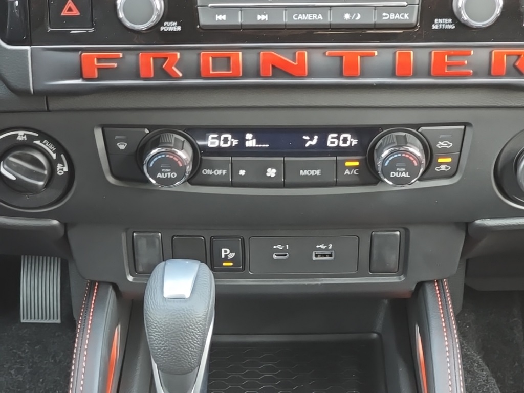 2025 Nissan Frontier Crew Cab PRO-4X photo 15