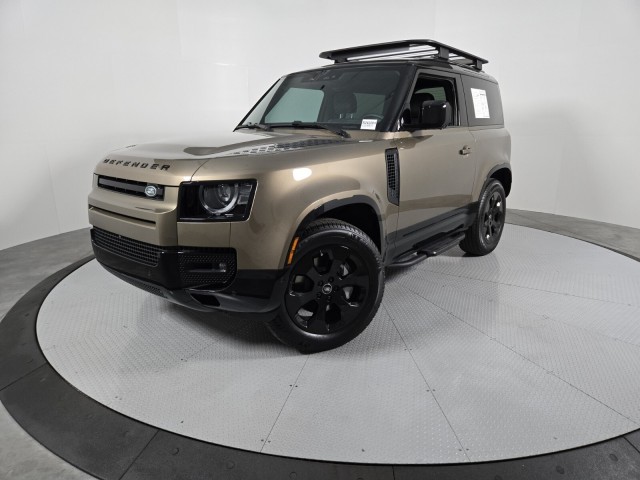 2024 Land Rover Defender 90 X-Dynamic SE