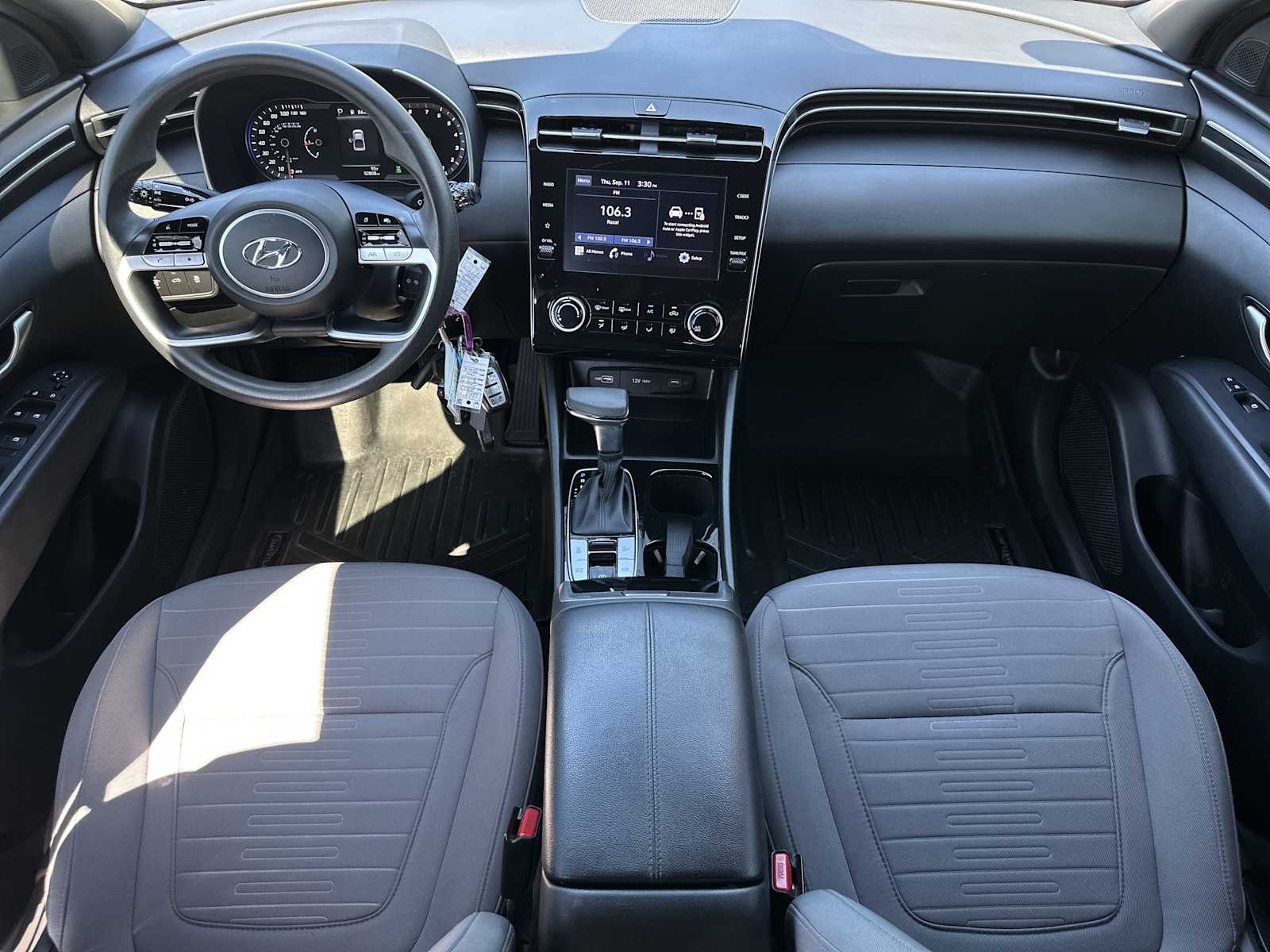 2023 Hyundai Santa Cruz SE photo 17
