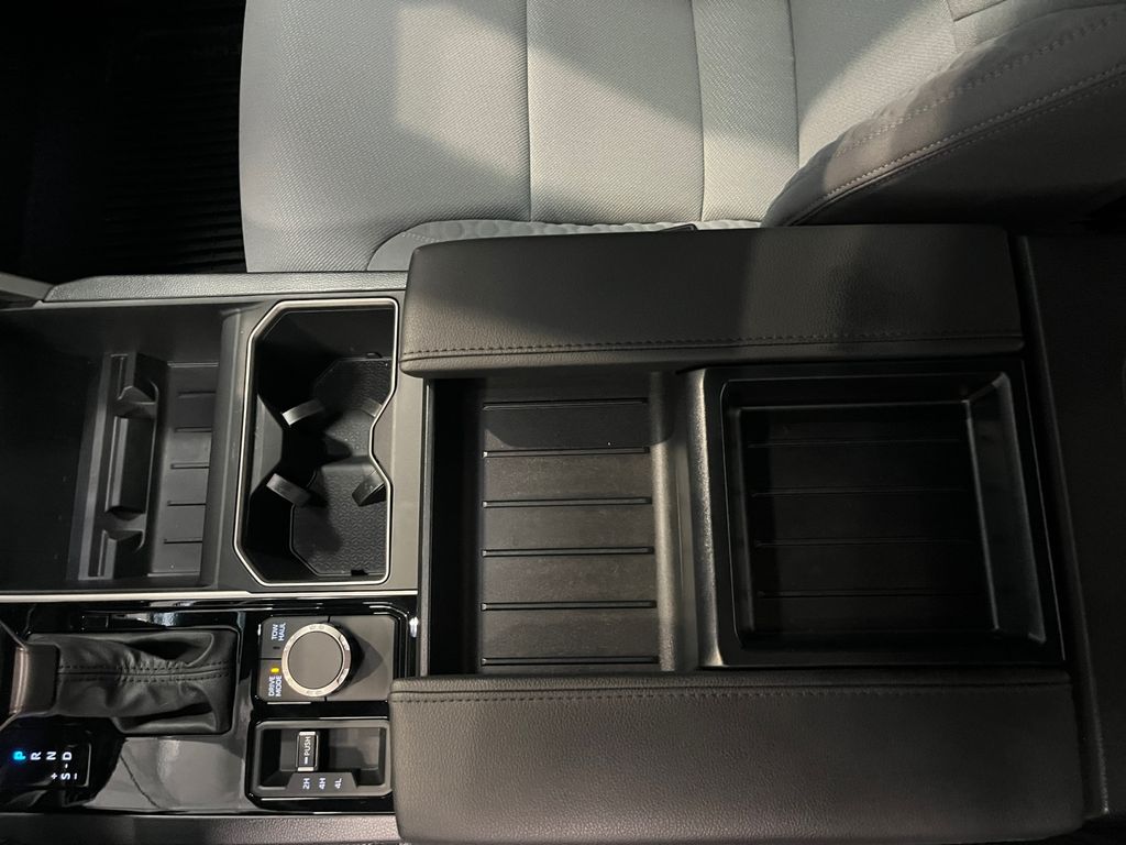 2025 Toyota Tundra SR5 photo 21