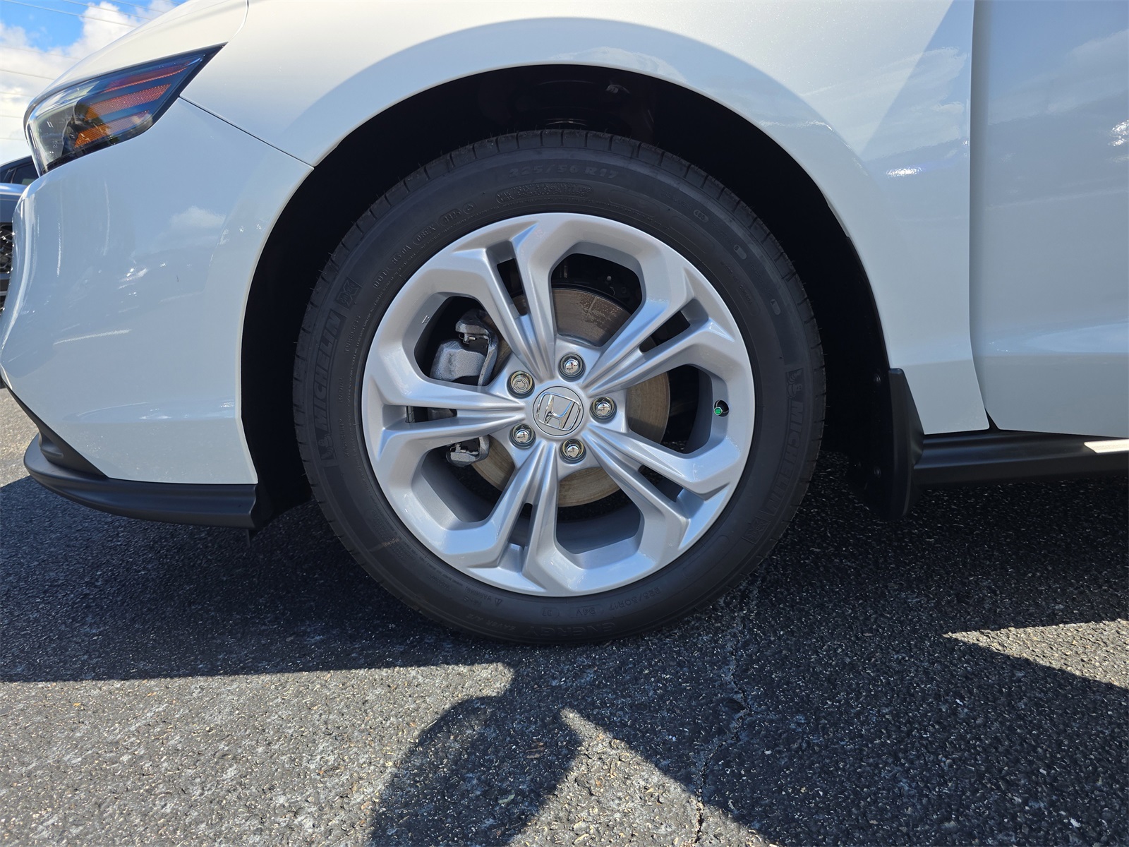 2025 Honda Accord LX photo 10