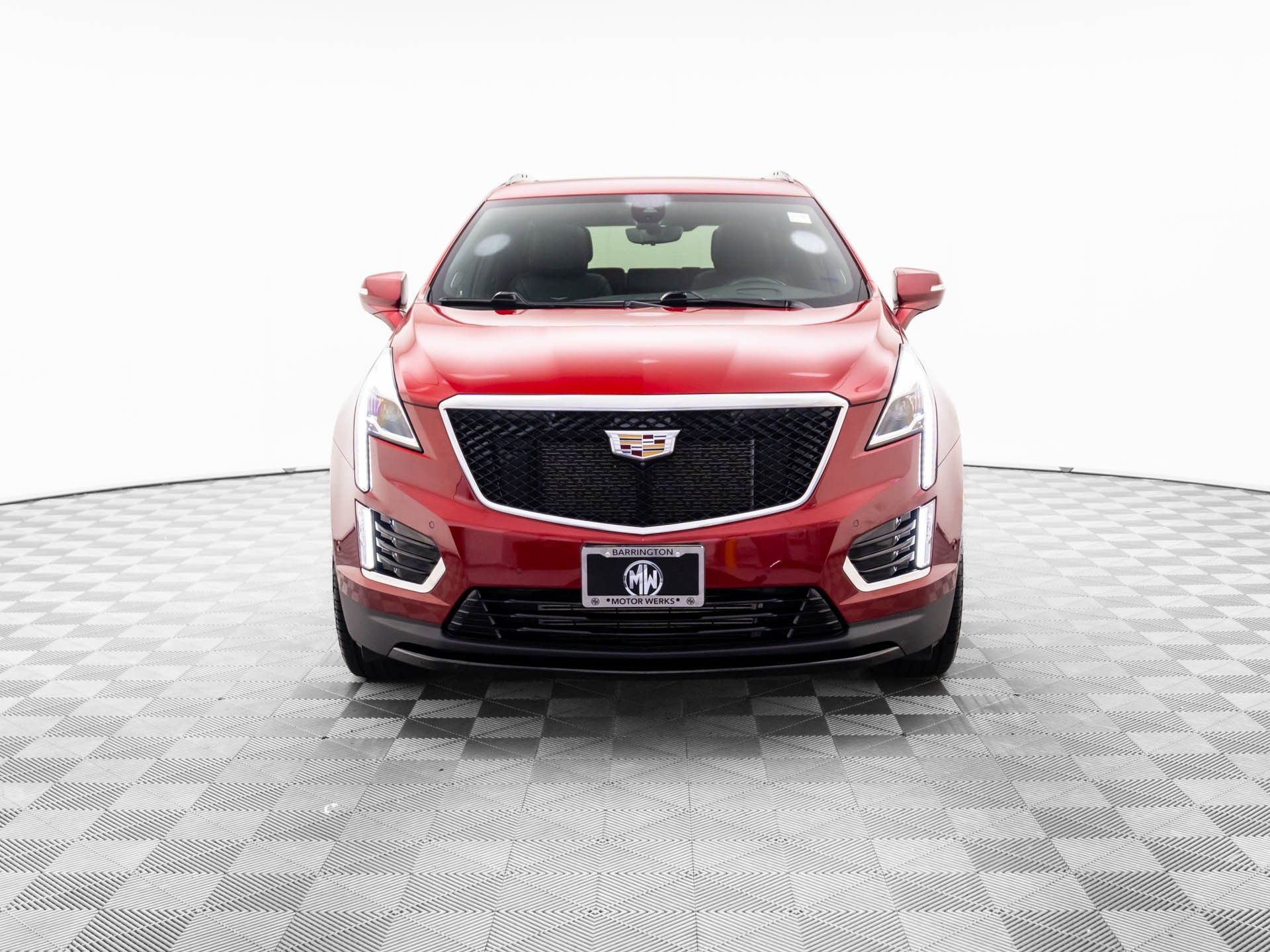 2021 Cadillac XT5 Sport photo 2