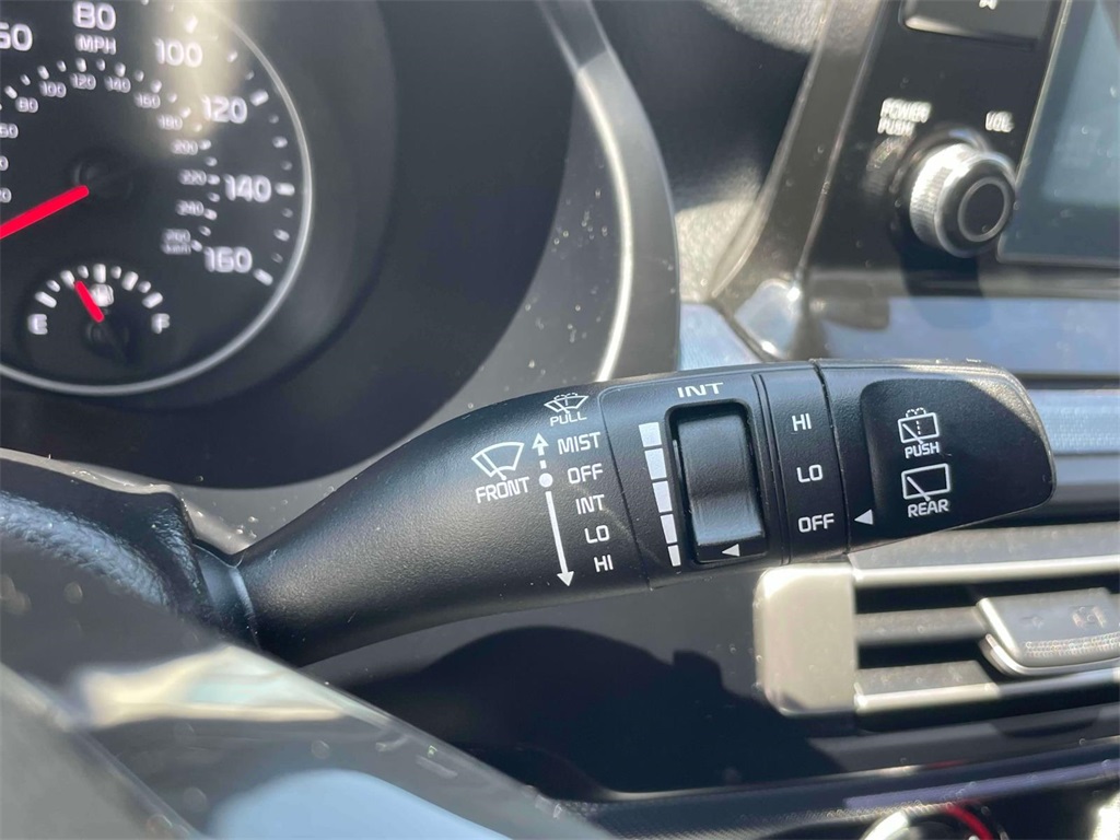 2021 Kia Seltos S photo 22