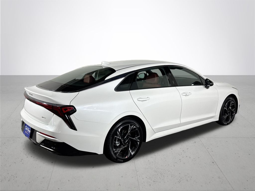 2026 Kia K5 GT-Line photo 6