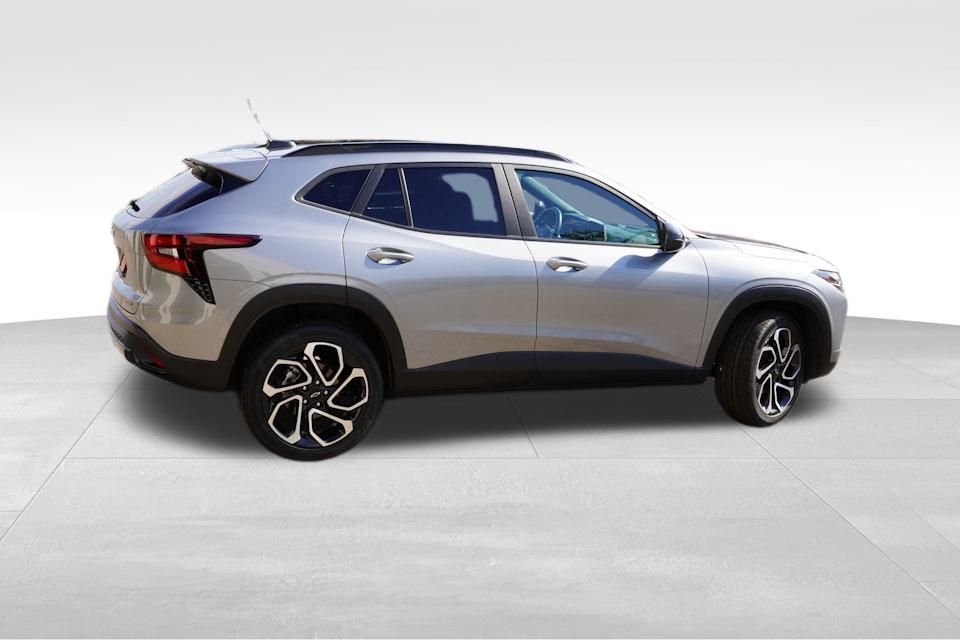 2024 Chevrolet Trax photo 4