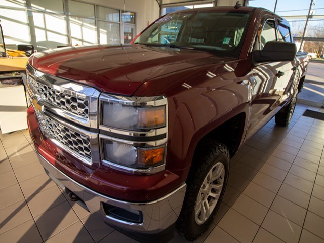 Used 2014 Chevrolet Silverado 1500 LT with VIN 3GCUKREC4EG524726 for sale in Hudsonville, MI