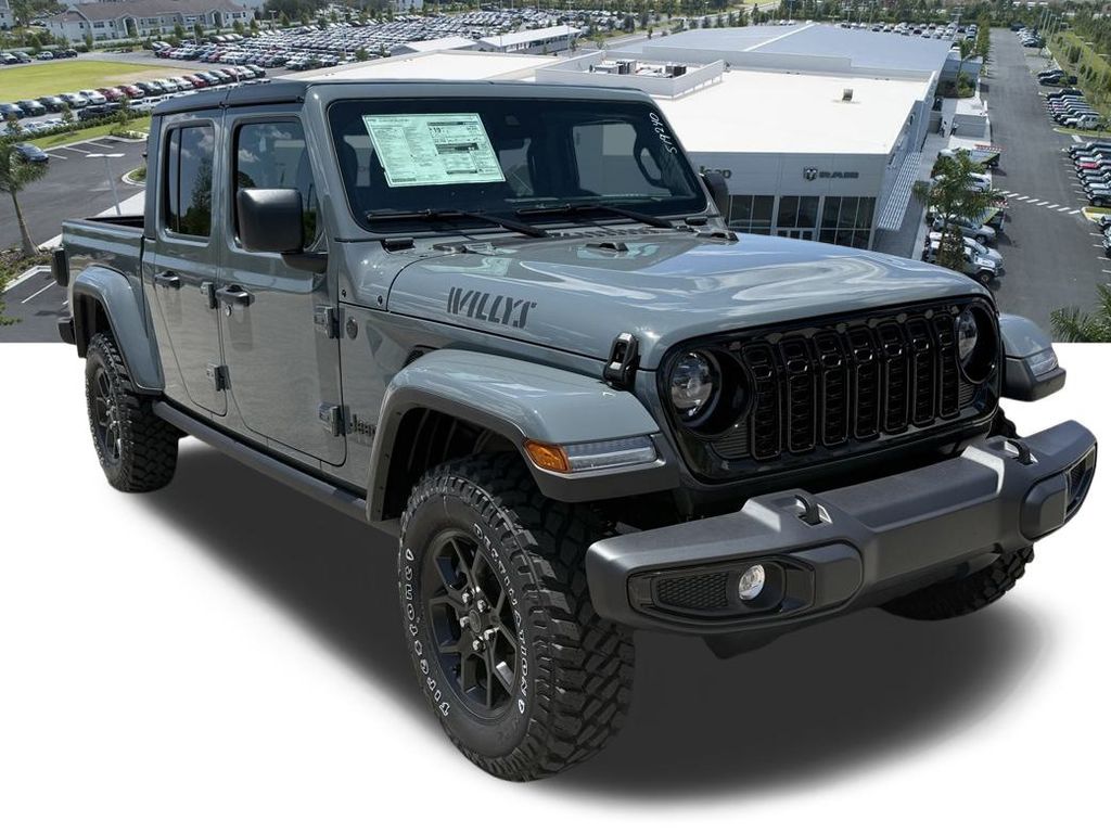 2025 Jeep Gladiator Willys photo 2