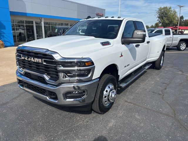 2025 Ram 3500 Big Horn photo 2