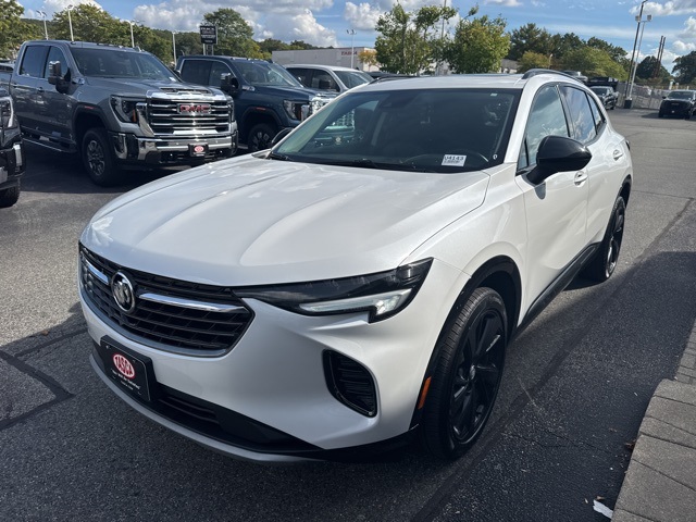 2023 Buick Envision Essence photo 3