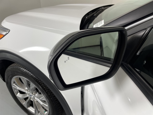 2022 Ford Explorer Limited photo 11