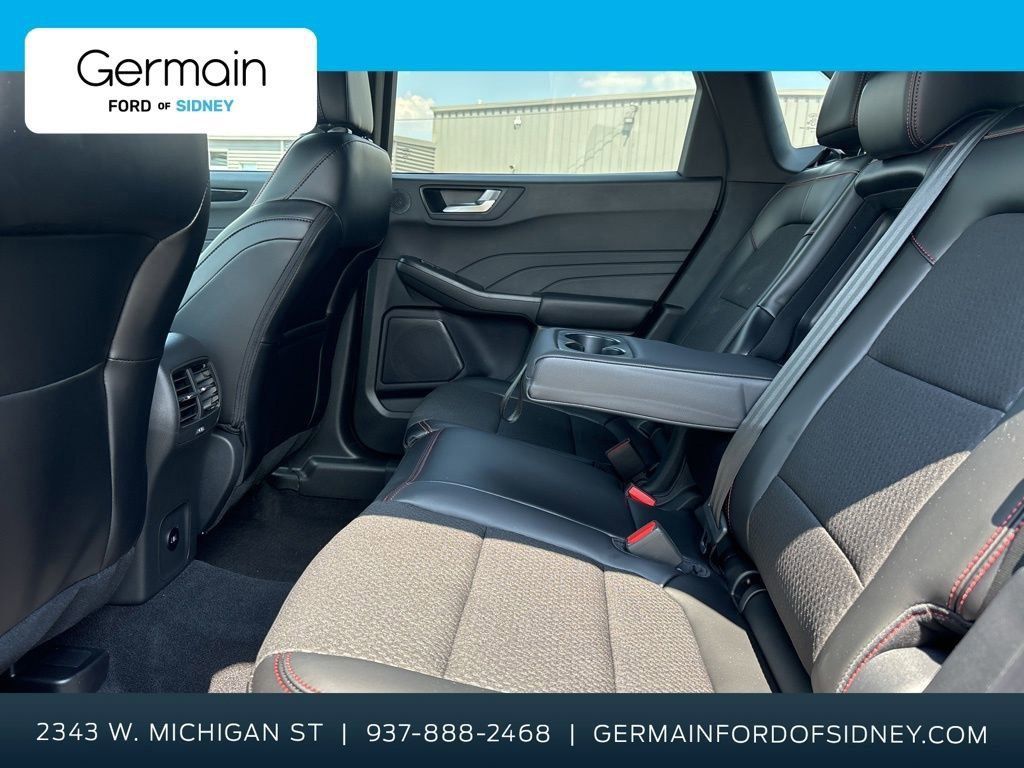 2024 Ford Escape ST-Line Select photo 19