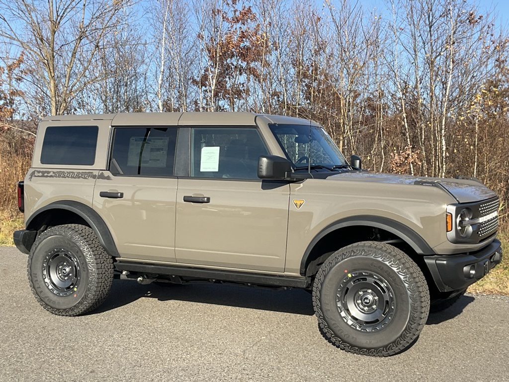 2025 Ford Bronco 4-Door Badlands's photo