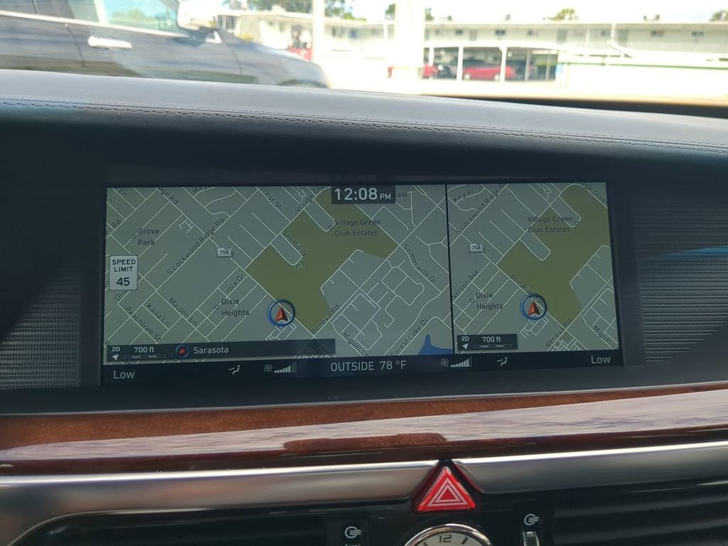 2019 Genesis G90 3.3T Premium photo 21