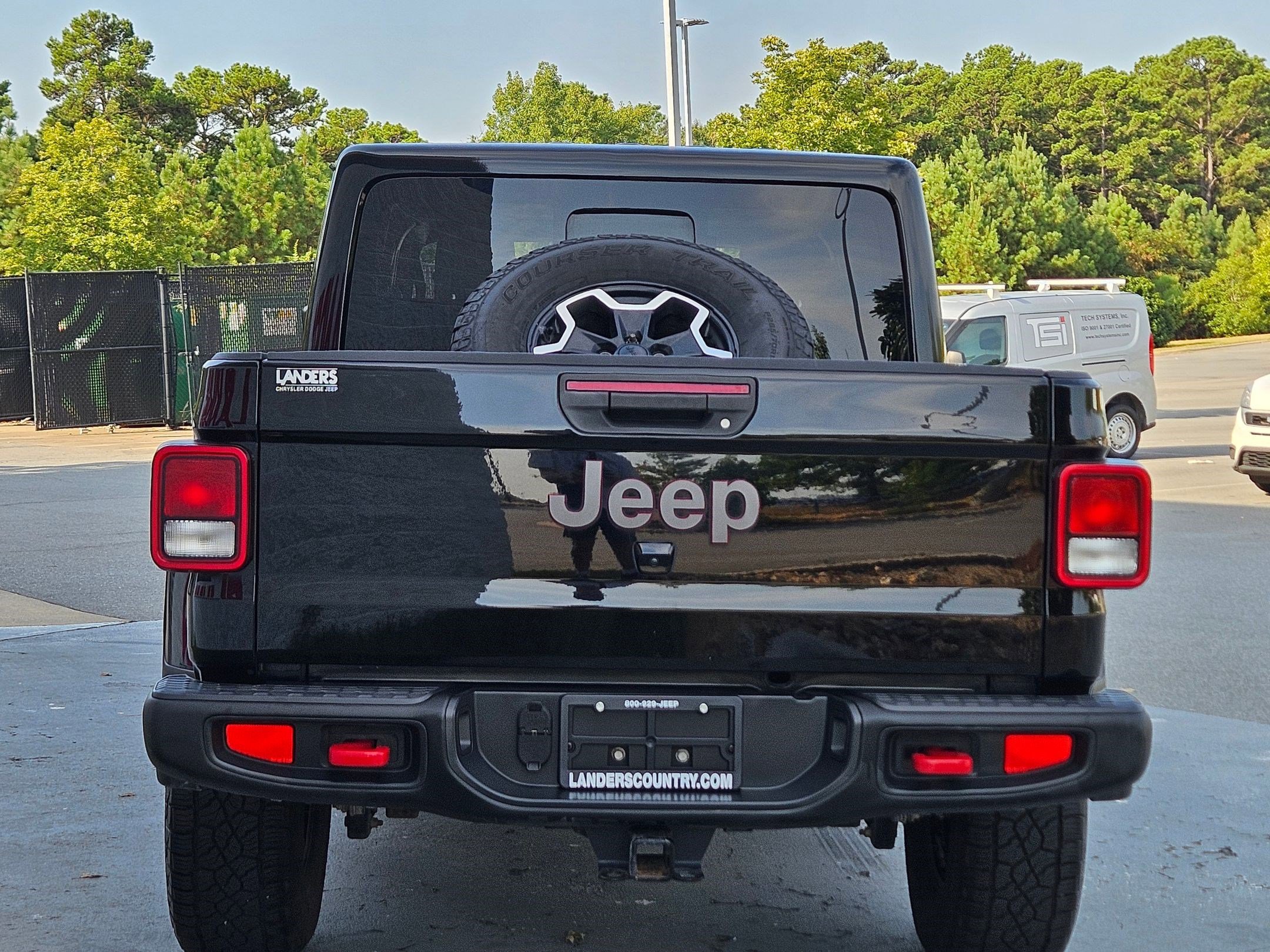 2020 Jeep Gladiator Rubicon photo 6