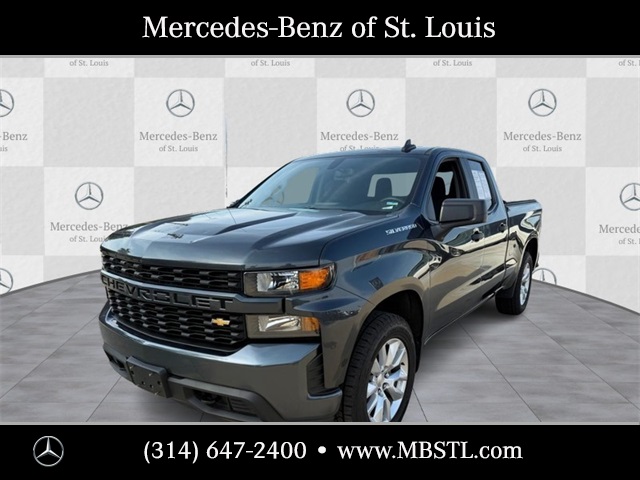 2020 Chevrolet Silverado 1500 Custom photo 3