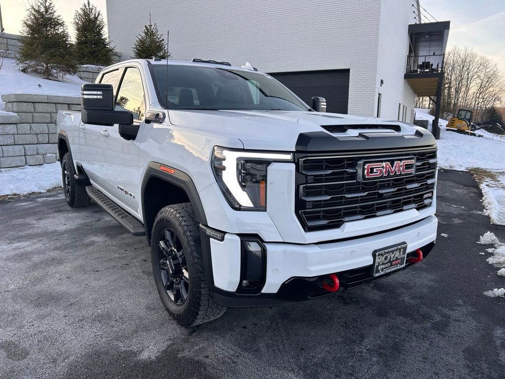 2024 GMC Sierra 2500HD AT4's photo