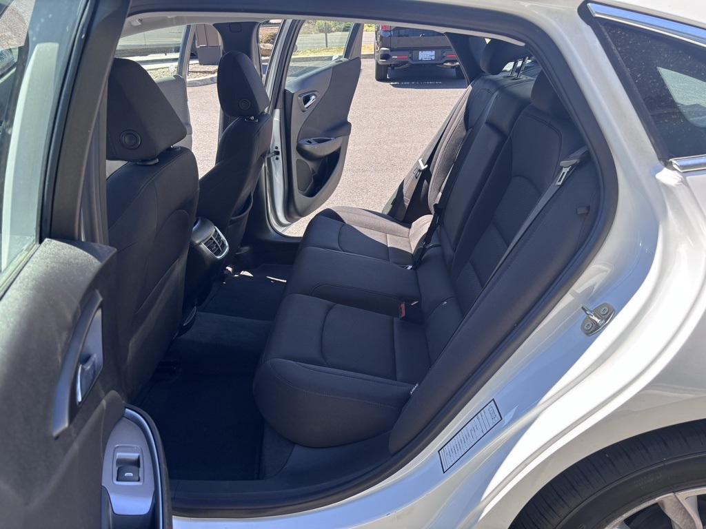 2023 Chevrolet Malibu 1LT photo 12