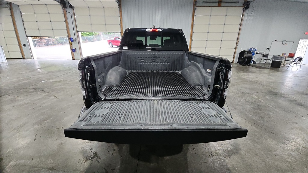 2020 Ram 1500 Big Horn photo 25
